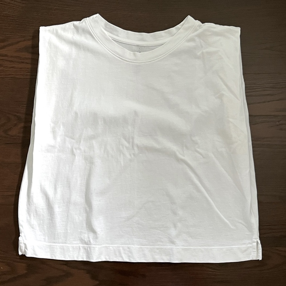 LOU & GREY | Lg | SQUARED SHOULDERS!